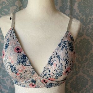 Lucky Brand Bra. No wire.